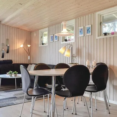 3 Bedroom Nice In Hvide Sande * Bjerregård